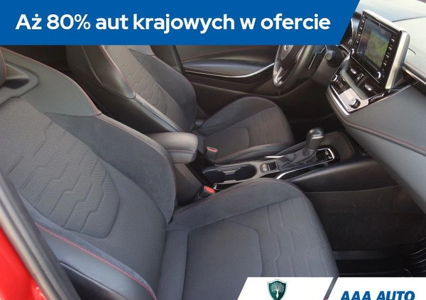 Toyota Corolla cena 100000 przebieg: 50845, rok produkcji 2019 z Dąbrowa Tarnowska małe 301